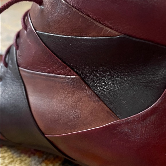 Elegant Burgundy and Black Women's Ankle Boots, fits 9-9.5 USA, new, - Picture 14 of 15